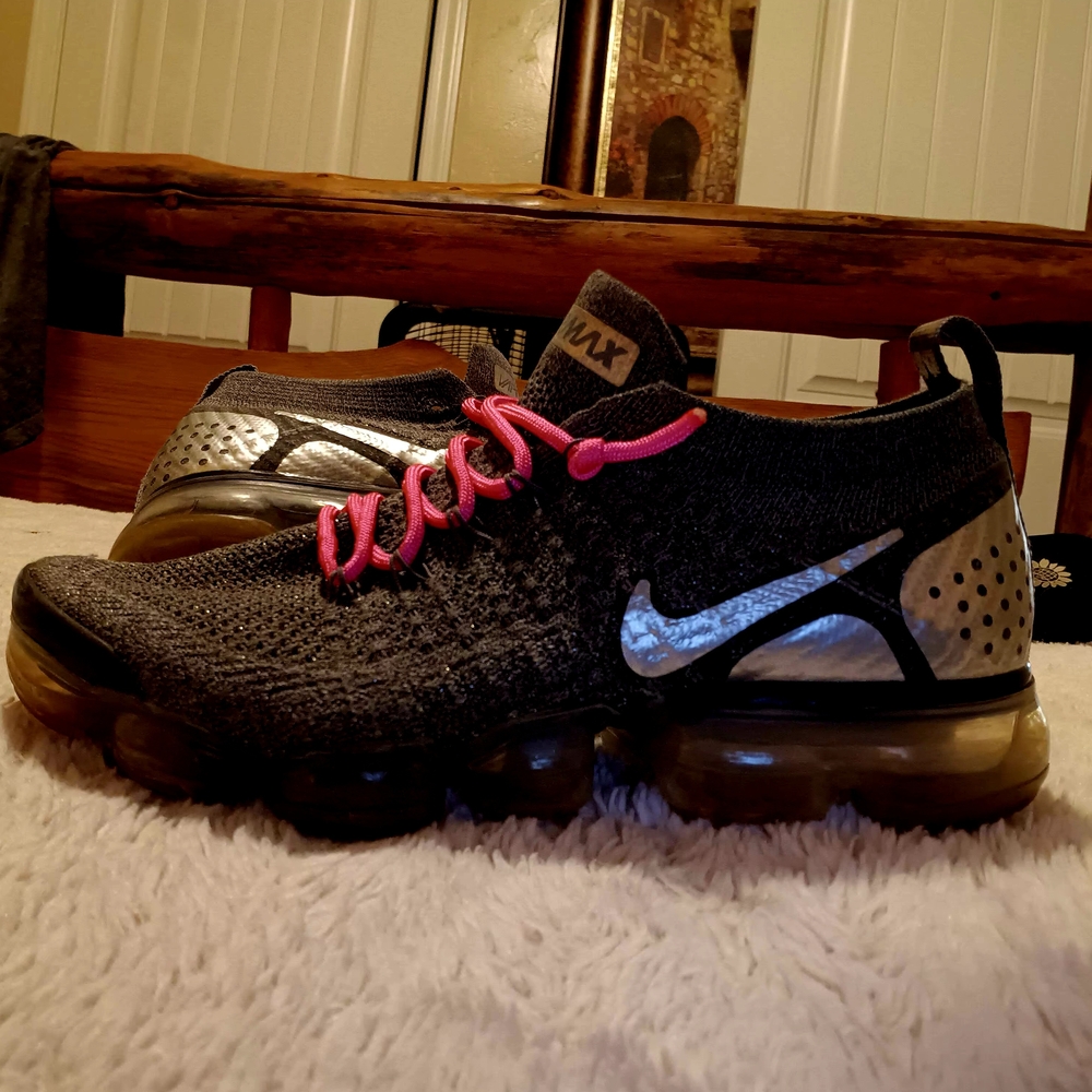 Nike Air VaporMax Flyknit 3 Black and Pink Sneakers